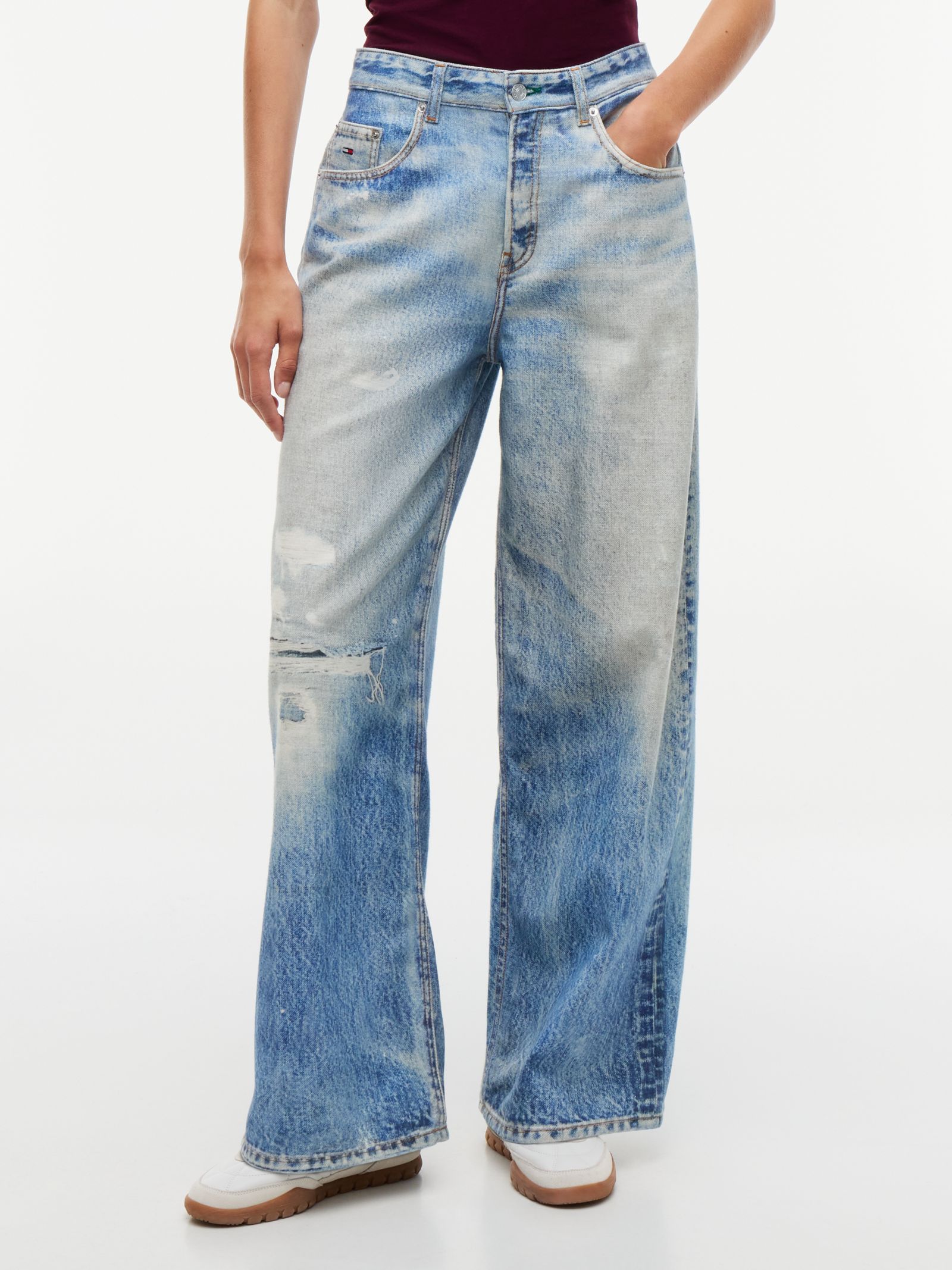 Tommy Jeans Charlie medium rise loose jeans met distressing
