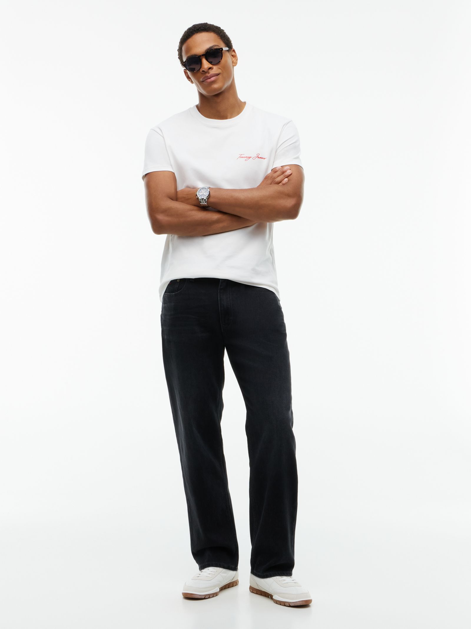 Tommy Jeans Sonny tapered zwarte jeans