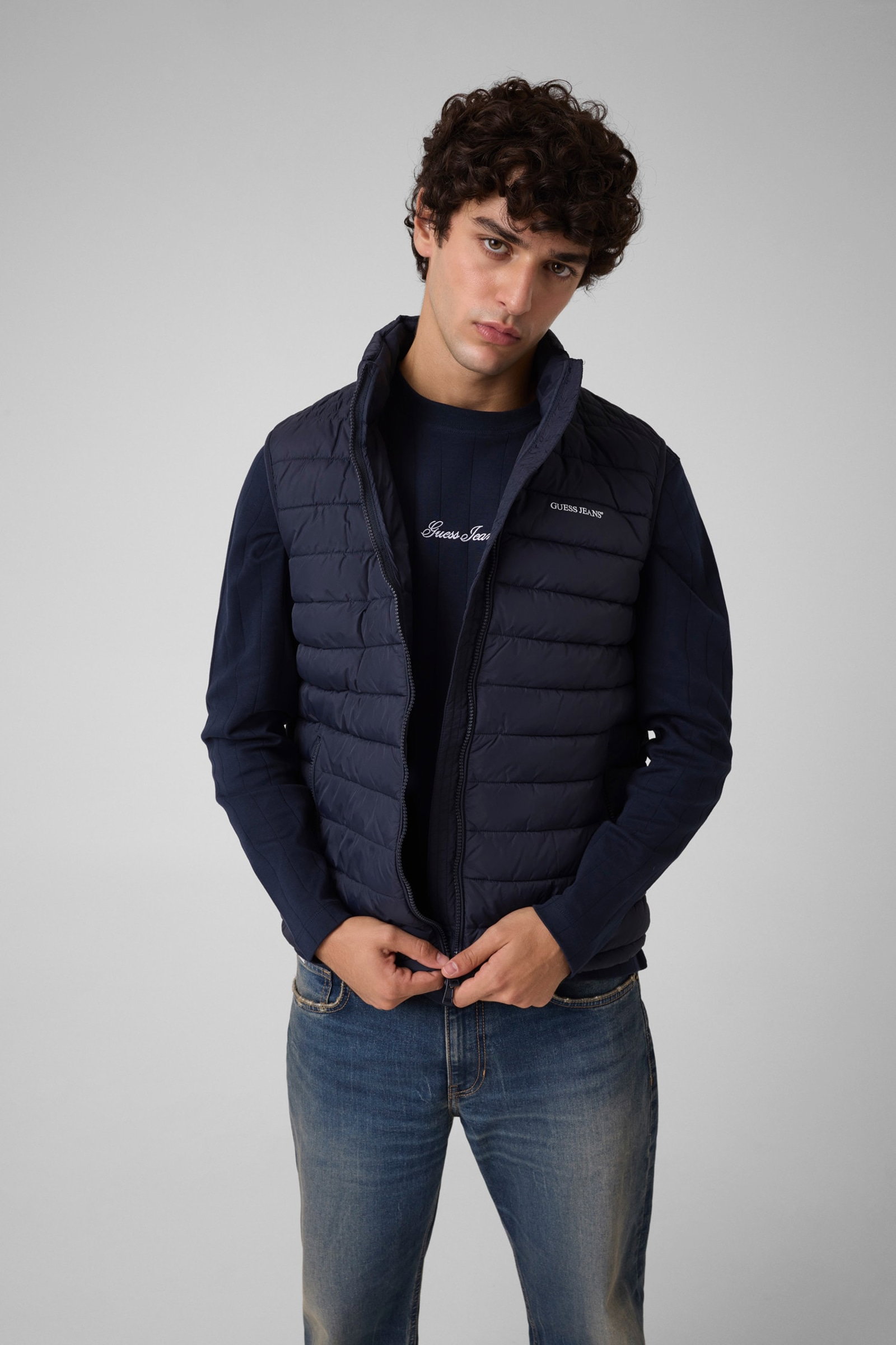 Guess Regular Gewatteerde Bodywarmer in zwart