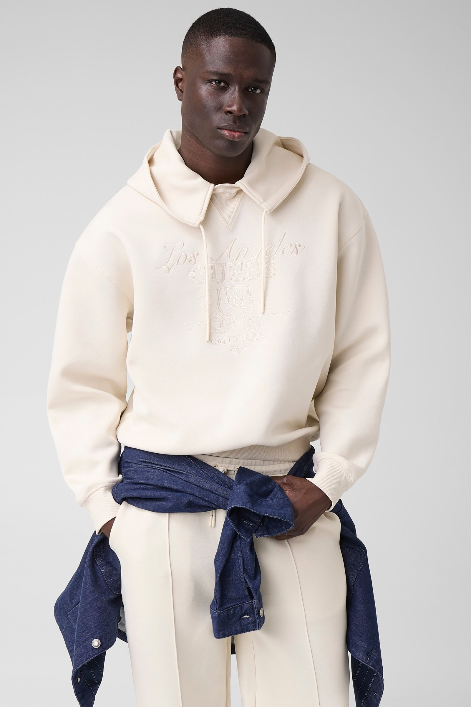 Guess Sweatshirt Met Geborduurd Logo for men in beige
