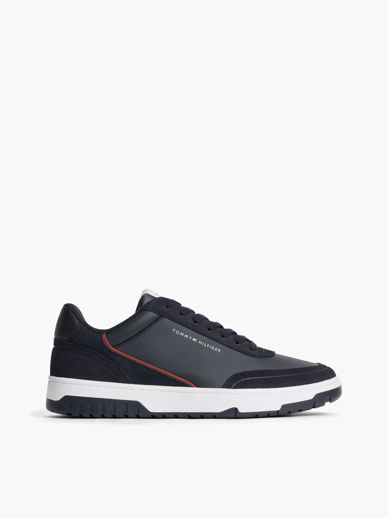 Tommy Hilfiger Leren basketbalsneaker met gemengde texturen in marine