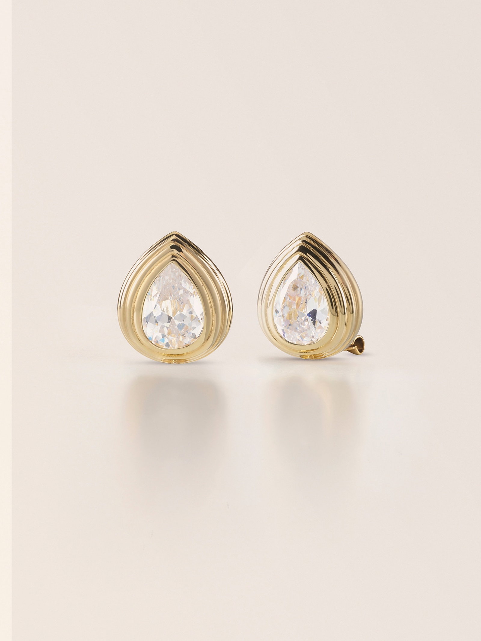 Guess Wild Orchid Oorhangers in goud