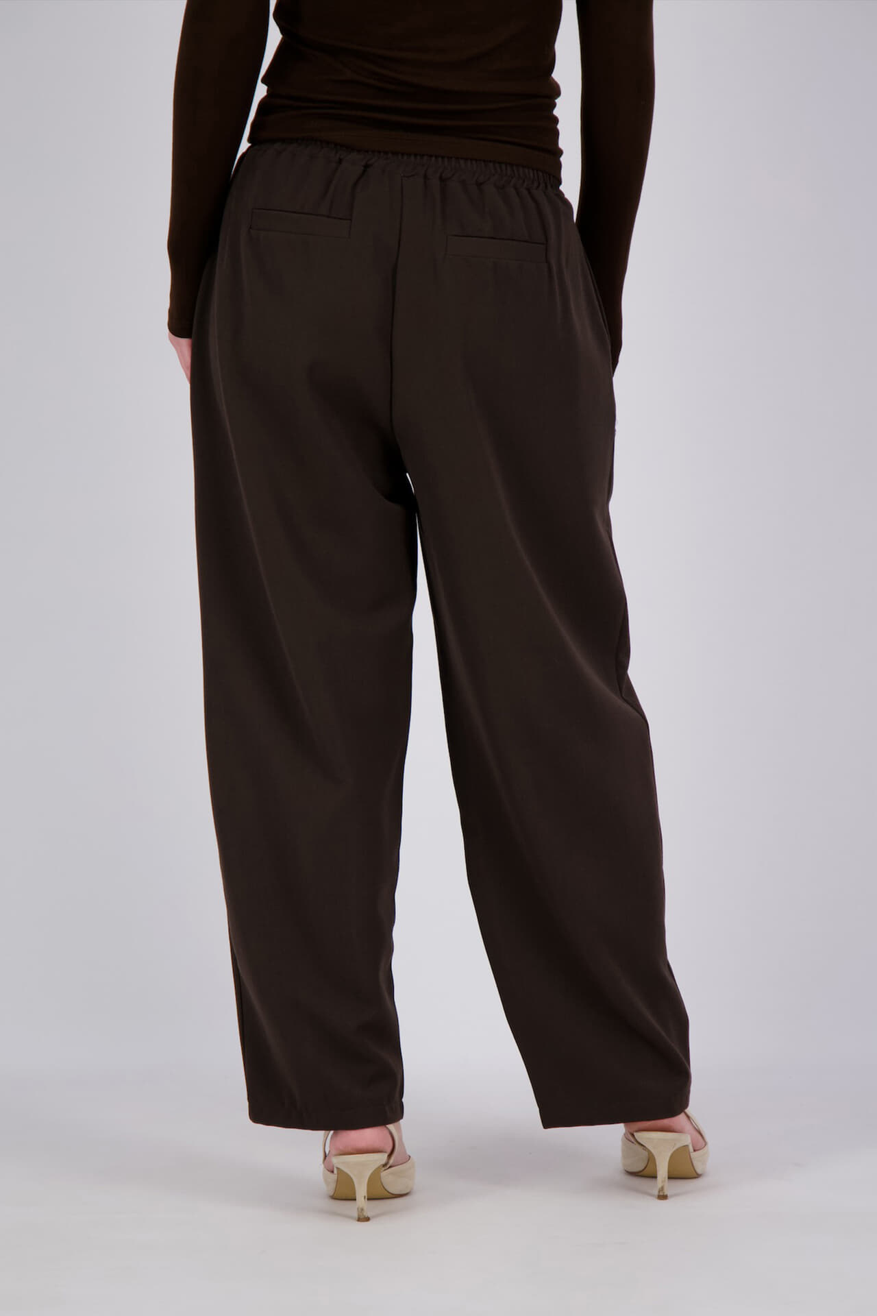 Enjoy Pantalon Barrel Bruin dames in bruin