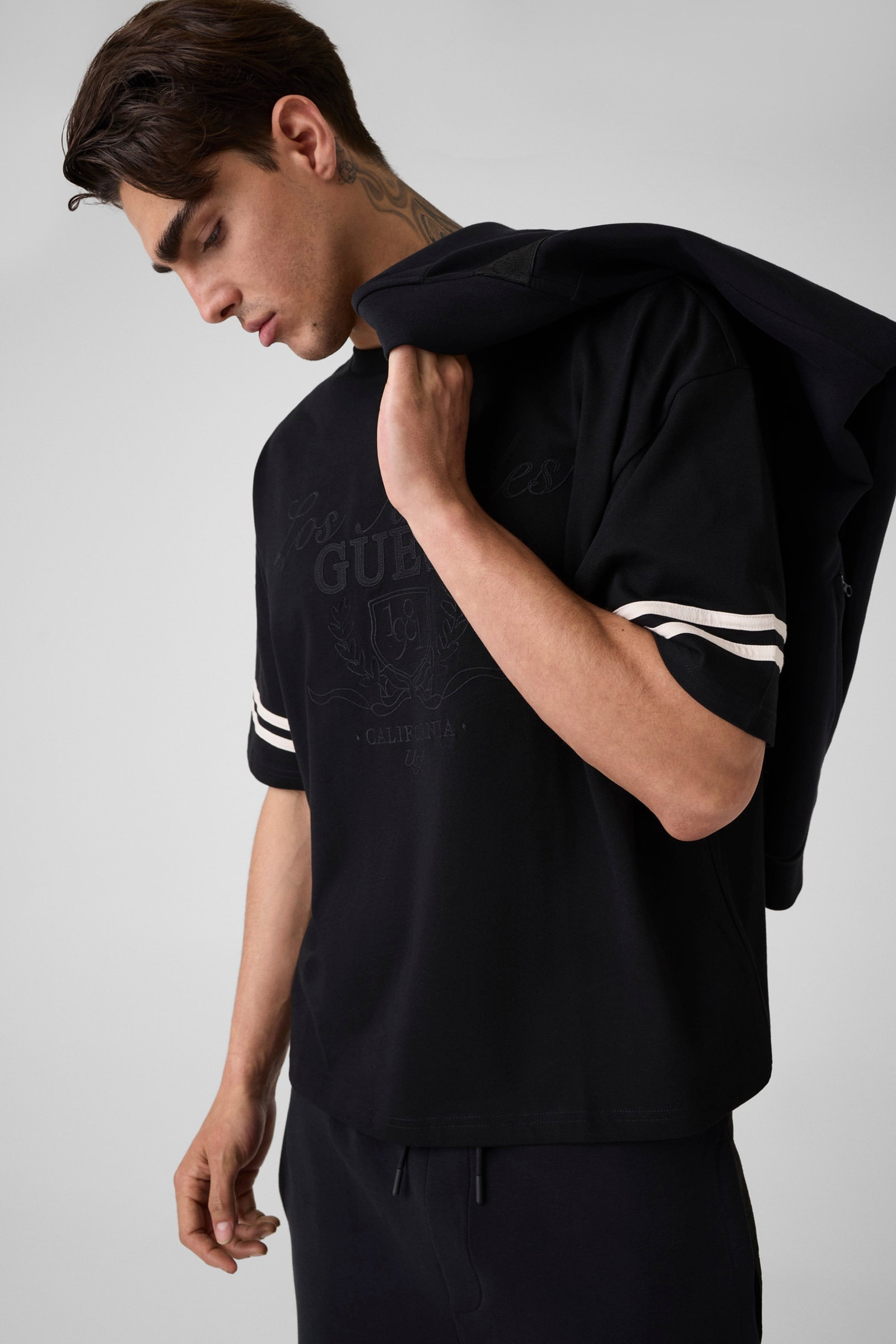 Guess Slim Fit T-Shirt in zwart
