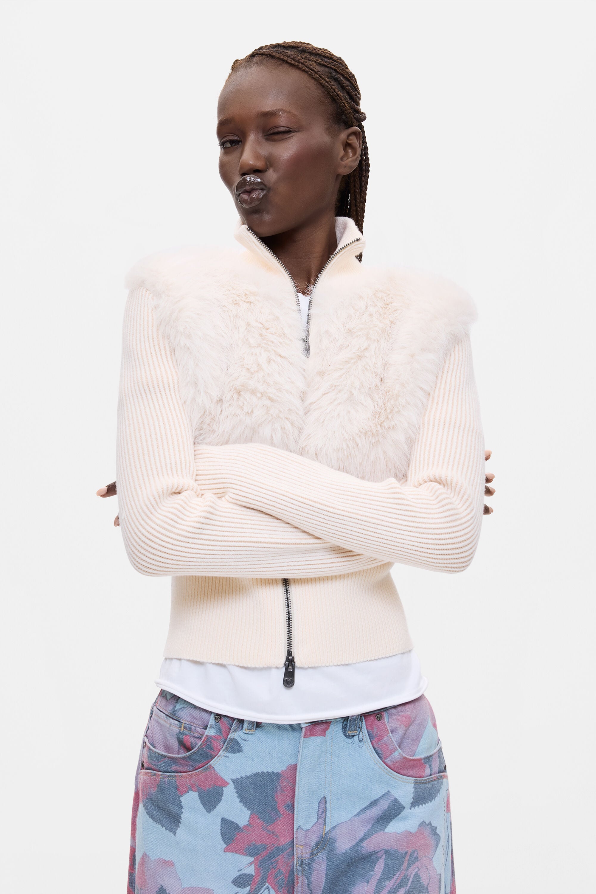 Desigual Gebreide bontjas in wit